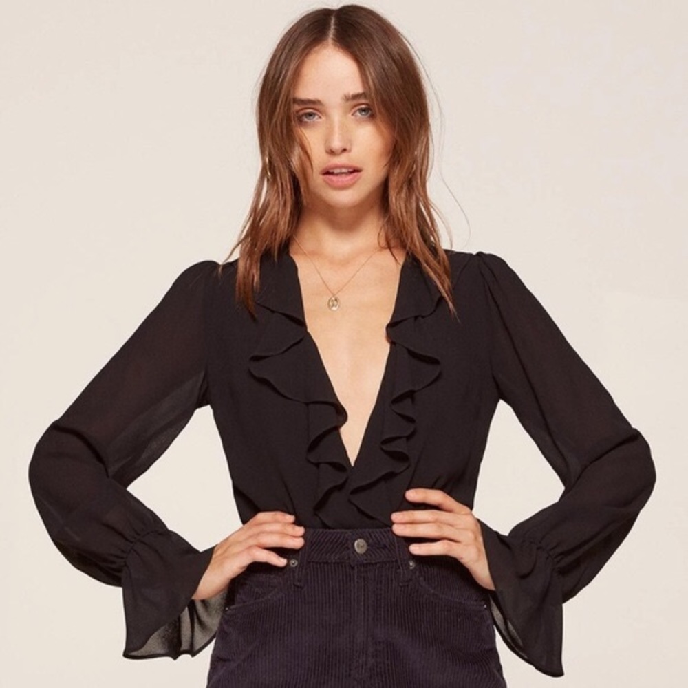 Reformation V neck body suit